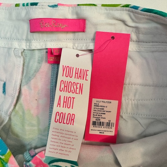 NWT Lilly Pulitzer Callahan Knit Short Blue Ibiza Pineapple Shake Size 12 - Picture 3 of 3
